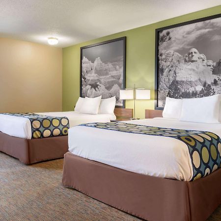 Super 8 By Wyndham Sioux Falls Buitenkant foto